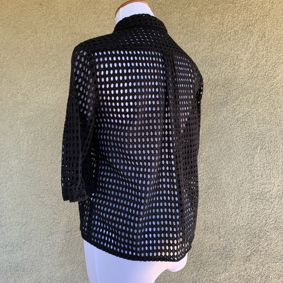 🔥5/$20🔥 DKNYC” Black Eyelet Camp Shirt - Picture 6 of 8